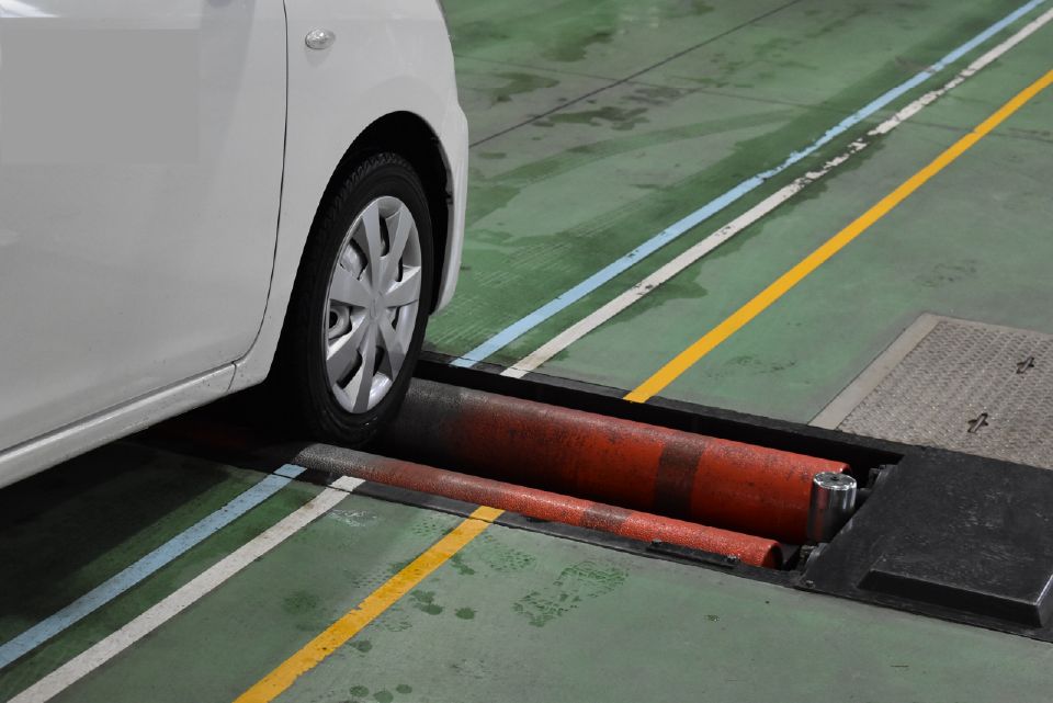 最新設備 ベテランのメカニック技術